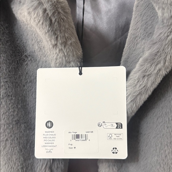 ALO Yoga Plush Faux Fur Coat in Fog.
Medium. NWT. - Picture 8 of 8